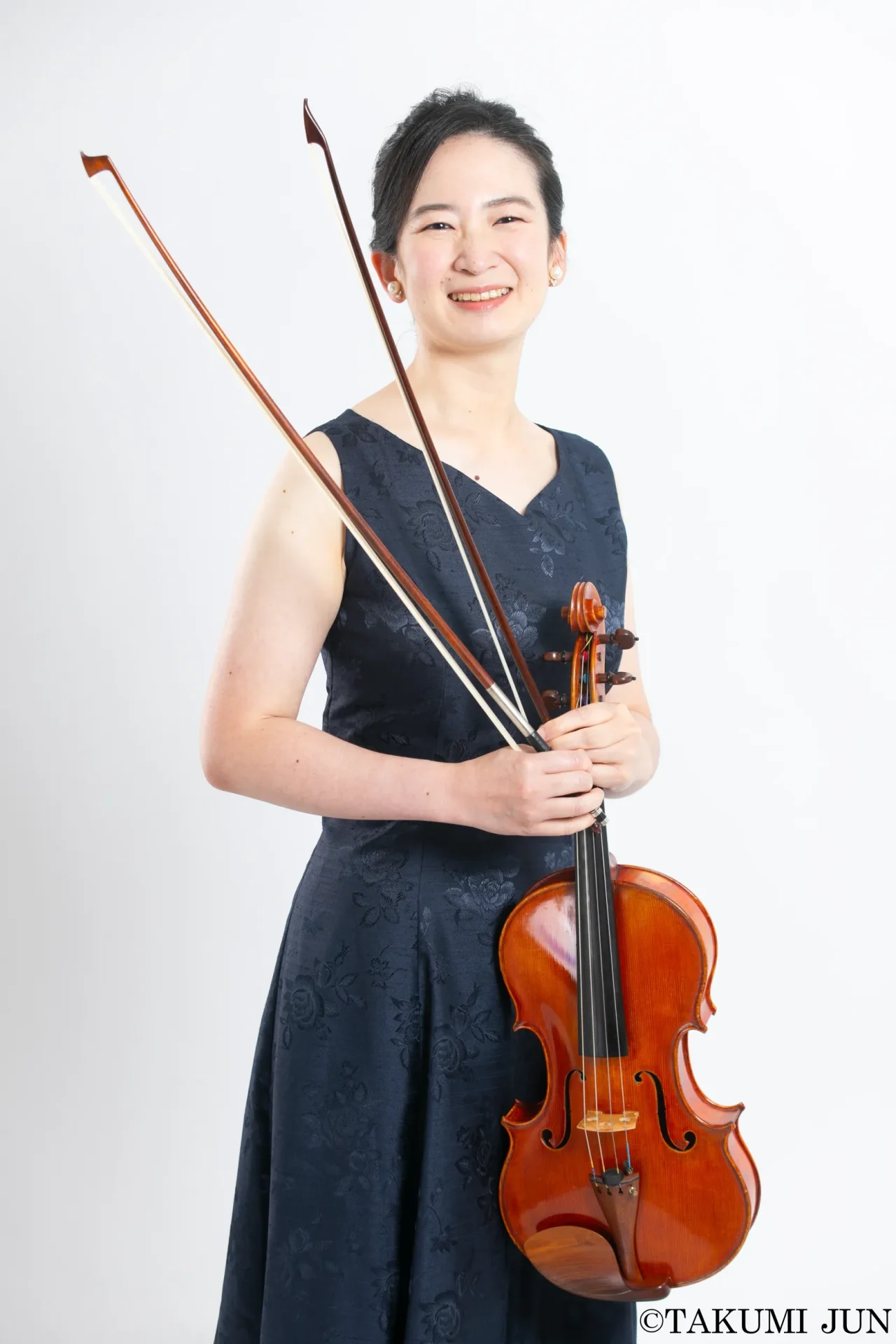 profile02 プロフィール画像|Violist Yukiko Suzuki ヴィオリスト鈴木友紀子