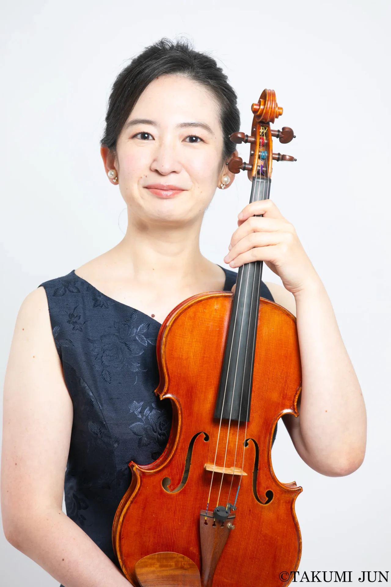 profile03 プロフィール画像|Violist Yukiko Suzuki ヴィオリスト鈴木友紀子